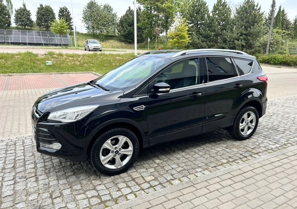 Ford Kuga cena 52900 przebieg: 115500, rok produkcji 2015 z Wałbrzych małe 596